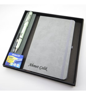 Signator® Codex  N321 Kişiye Özel Defterli Set - İsme Özel Pastel Yeşil Dolma Kalem + İsme Özel Gri Defter + Yedek Kartuş İsme Özel Kutusunda Hediyelik Set (Karışık)