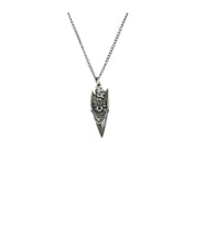 Drakula Vampir Unisex Kolye – Antik ve Gotik Tasarım