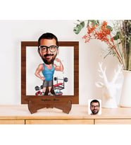 BK Gift Kişiye Özel Fitnesscı Karikatürlü Ahşap Standlı 3D Biblo-1 (Beyaz)