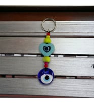 Nazar Boncuklu Yeşil Renk Hediye Kutusunda Kalpli Anahtarlık