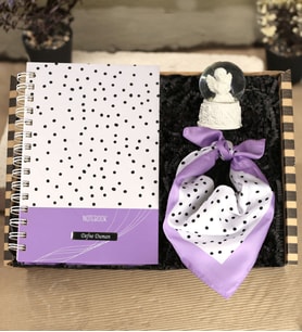 Kişiye ÖzelRenkli Defter & Renkli Fular & Melek Kar Küre Hediye Seti