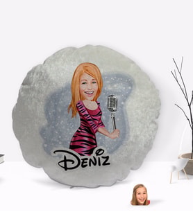 BK Gift Kişiye Özel İsimli Şarkı Söyleyen Kız Karikatürlü Yuvarlak Dekoratif Kırlent Yastık-2