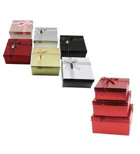 3PCS KARE PARLAK MİX RENKLİ - KABARTMA DESEN KARTON HEDİYE KUTUSU KURDELALI 19-17-15CM (5680)