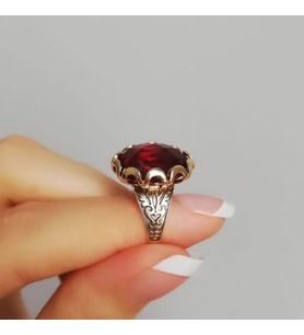 14k Altın Granat Lal Taşlı Yüzük