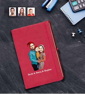Kişiye Özel Yılbaşı Aile Karikatürlü Kırmızı Defter Model-1