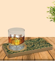 BK Gift Kişiye Özel Retro Motif Tasarımlı Doğal Ahşap Tabaklı Viski Bardağı Sunum Seti Model 8