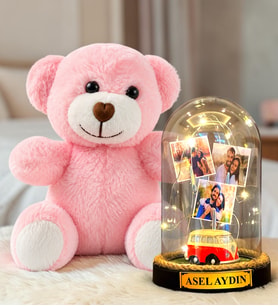 Kişiye Özel 3 Fotoğraflı Yazılı LED Işıklı Fanus ve Pembe Peluş Ayıcık Hediye Seti (vosvoslu)