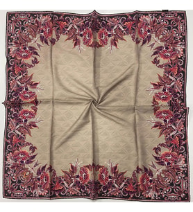 Çiçekli Desen Elegante Seri Eşap Eşarp Askısı İle Birlikte 100x100 cm Vizon Fuşy