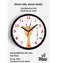 İsme Özel Sevimli Zürafa Çocuk Odası Duvar Saati Orta Boy 30 cm Siyah Camlı Sessiz