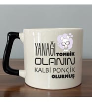 Yanağı Tombik Olanın Baskılı Siyah Kulplu D Kupa