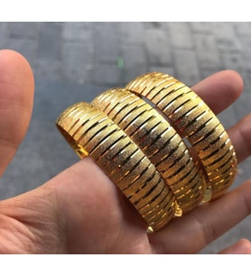 22 AYAR ALTINKAPLAMA KADIN GOLD ÖZEL TASARIM 1.5 CM ENİNDE BİLEZİK 3 LÜ SET