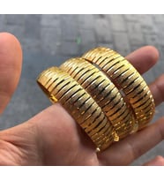 22 AYAR ALTINKAPLAMA KADIN GOLD ÖZEL TASARIM 1.5 CM ENİNDE BİLEZİK 3 LÜ SET