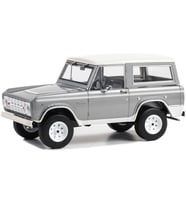 Greenlight 1967 Ford Bronco Silver Model Araba