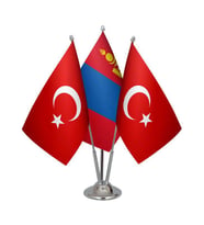 Masa Üstü Moğolistan Bayrağı Türk Bayrağı Üçlü Krom Direk Masa Bayrak Seti