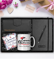Öğretmenler Gününe Özel Tasarım Kupa & Kişiye Özel Cüzdan & Kişiye Özel Defter & Kalem Hediye Seti (Kırmızı)
