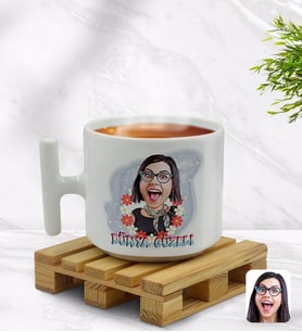 BK Gift Kişiye Özel Dünya Güzeli Karikatürlü T Kulplu Beyaz Middle Kupa Bardak-1