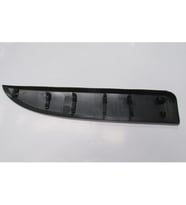 RENAULT TRAFIC- 3- 15/21; ÖN KAPI BANDI SOL SİYAH 808213720R 1493-2260
