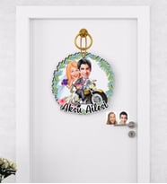 BK Gift Kişiye Özel Evleniyoruz Karikatürlü Ahşap Kapı Süsü-8