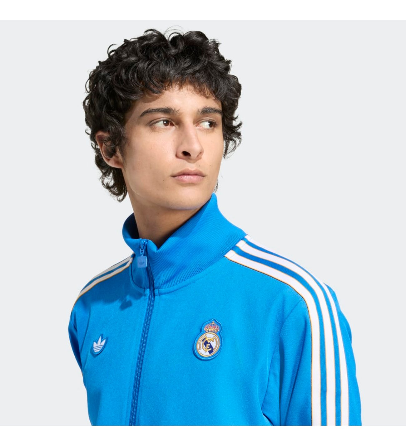 adidas JN3058 REAL ICON TT Erkek Real Madrid Terrace Icons