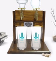 BK Gift Kişiye Özel Renkli Baskılı Edirne Tasarımlı Turistik İkili Rakı Bardağı ve Çift Musluklu Doğal Ahşap Rakı Standı-1 (Model 1)