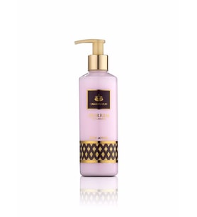 Osmanlı Oud Hürrem Vücut Losyonu 250 ML – Çiçeksi Odunsu Kadın Vücut Kremi– 4026 (Pembe)