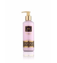 Osmanlı Oud Hürrem Vücut Losyonu 250 ML – Çiçeksi Odunsu Kadın Vücut Kremi– 4026 (Pembe)