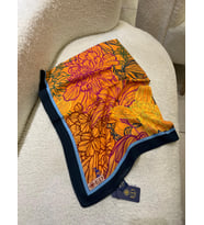 05 Ed Scarf Çiçek Dalgası Desenli Şal