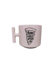 Home Is Where Pizza Is Yazılı Krem Rengi T Saplı Eğlenceli Özel Tasarım Kupa Bardak Latte Bardağı