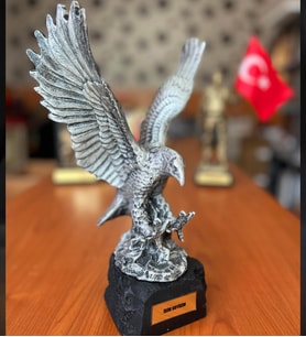 Kartal Figürü Ofis Dekoru , Masaüstü Kartal Fgürü Hediyelik Biblo