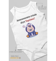 Anneannemin Evinde Diyet Yapılmaz! Baskılı Bebek Zıbını – Çıtçıtlı Body  %100 Pamuk Sıfır Kol (Beyaz)
