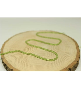 Peridot (Zebercet) Taşı Küp Şekilli YARIM Dizi 2.5mm (17cm uzunluğundadır)