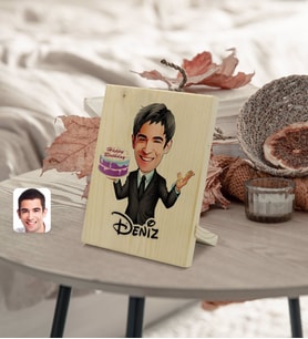 BK Gift Kişiye Özel İsimli Erkek Doğum Günü Karikatürlü Dekoratif Ahşap Çerçeve Model 2