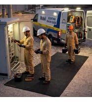 FlorONE Elektrik İzolasyon Matı  Elektrik Pano Önü Yalıtkan Paspas  EPDM İzole Halı 4 mm - 100x100 cm