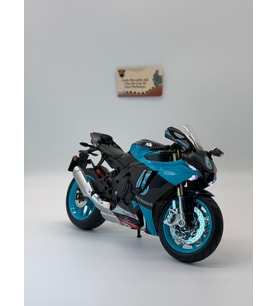 Yamaha YZF-R1M 1:9 Ölçek Diecast Motosiklet Model – Sesli &amp; Işıklı