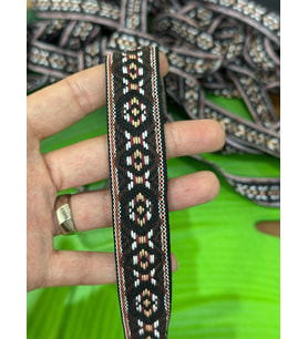 ETNİK DESENLİ ŞERİT DİKİŞ AKSESUARI EN 2 CM (1 METRE )
