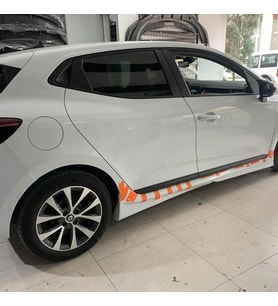 Renault Clio 5 Custom Yan Marşpiyel Seti Mat Siyah Plastik