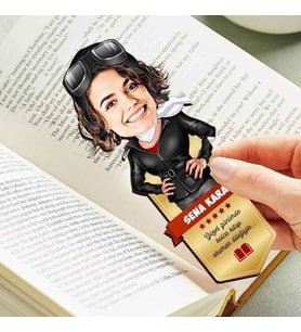 Pilot Kadın Karikatürlü Kitap Okuma Ayracı