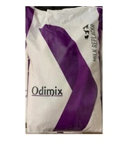 21 16 Protein Buzağı Maması 25Kg (Beyaz)