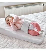 Babyjem Bebek Reflü Yastığı (Beyaz)
