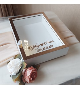 25X35 BEYAZ-BRONZ LEDLİ DERİN ANI ÇERÇEVESİ- NİŞAN SÖZ GÜLLERİNİZ İÇİN ÇERÇEVELER