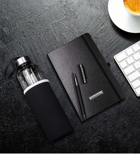 Kişiye Özel Siyah Touch Roller Kalem & Siyah Defter & Özel Kılıflı 500Ml Cam Matara Hediye Seti