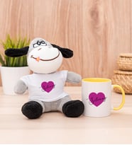 Kişiye Özel Mor Kalpli İsimli Peluş Eşek ve Sarı Kupa