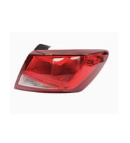 Seat Leon 2013-2016 Ledsiz Dış Stop Lambası Arka Dış Stop Sağ
