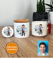 Kişiye Özel Karikatürlü Makine Mühendisi Hediye Seti T Kupa, Kalemlik, Anahtarlık Erkek Makine Mühendisine Mühendisler Günü Hediyesi (Kırmızı)
