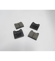 VOLKSWAGEN PASSAT- B3- 88/96; ÖN FREN BALATASI (DİSK)(61,8X57X15)(BRAMAX) 171698151C 1063-6350