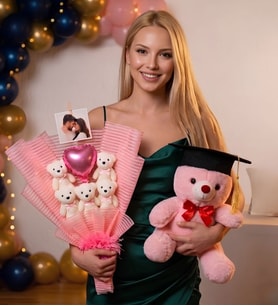 Mezuniyete Özel Fotoğraflı Pembe Ayıcık Buketi Seti – Kep Detaylı Kişiye Özel Hediye