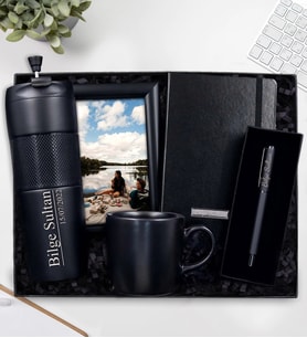Kişiye Özel 450 ML French Press Termos & Siyah Defter & Siyah Çerçeve & Mat Roller Kalem & Siyah Kupa Hediye Seti