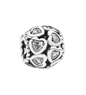 Nur Silver Beyaz Taşlı Kalpli Yuvarlak Gümüş Charm NUR-BL12498