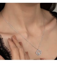 Swarovski Taşlı Gümüş Gezegen Bayan Kolye