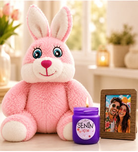 Kişiye Özel Fotoğraflı Kokulu Mum ve Peluş Pembe Tavşan Hediye Seti